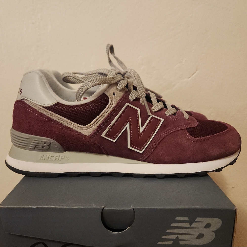 Burgundy New Balance Classic 574